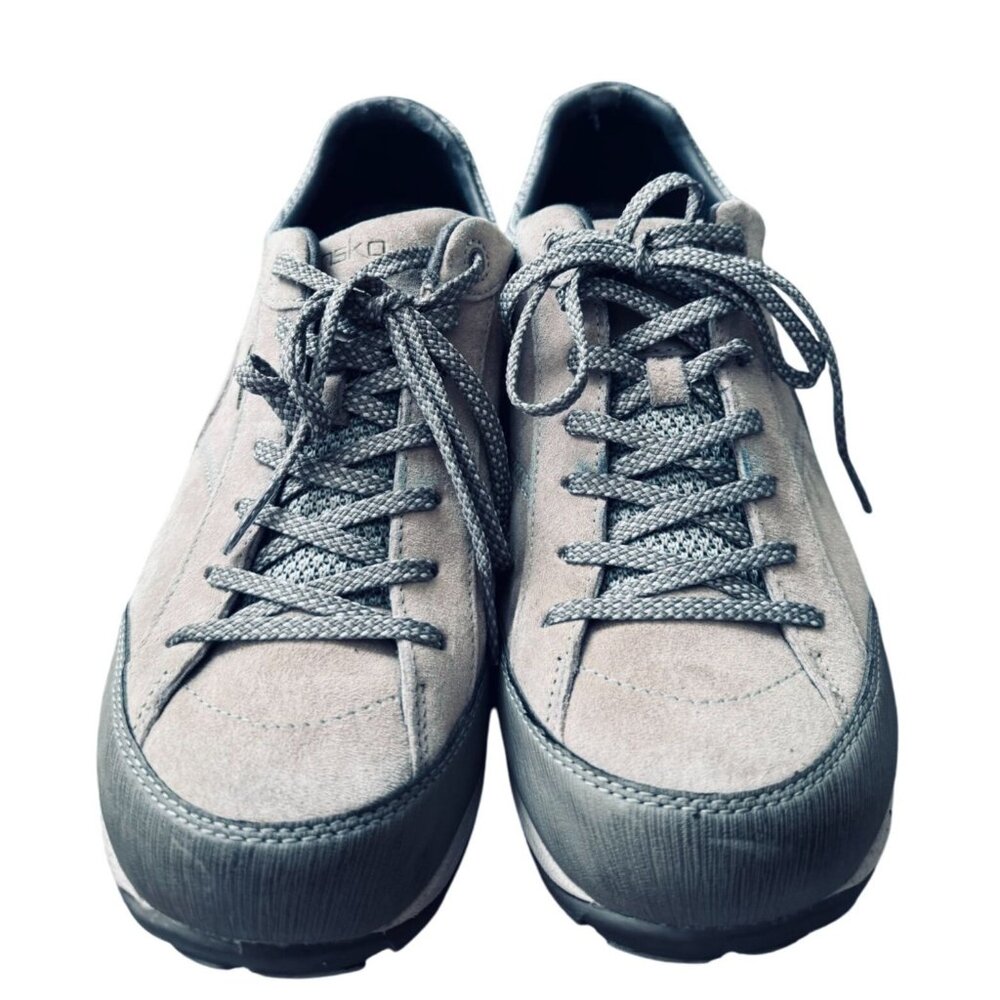 Ecco Womens Biom Hybrid Sneakers Size 8 Gray Suede Leather Upper Vibram Sole Cas